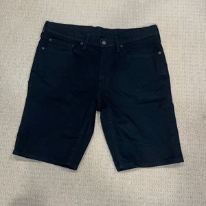 Black Levi’s Shorts - 34W